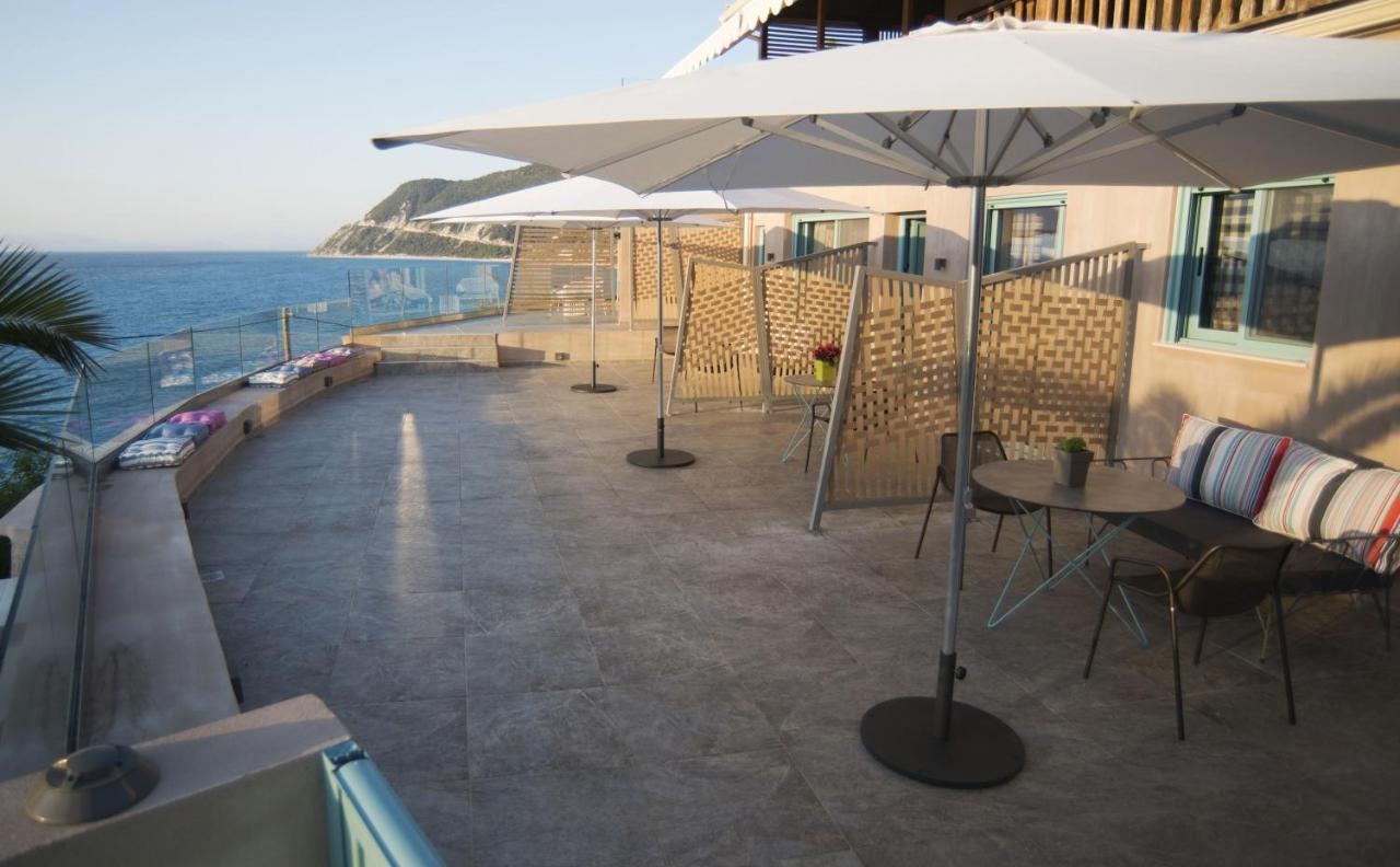 Áyios Nikítas The Ionian Viewアパートホテル 部屋 写真